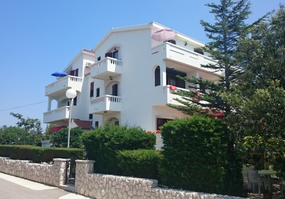 Saldy-Two bedroom apartment with sea view-A8